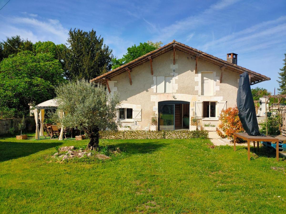 La Maison Des Oliviers Aubeterre-sur-Dronne Zewnętrze zdjęcie