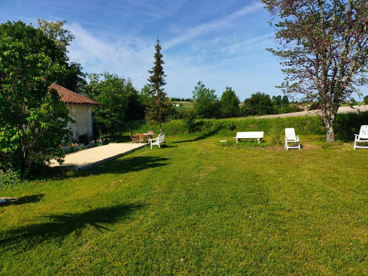 La Maison Des Oliviers Aubeterre-sur-Dronne Zewnętrze zdjęcie